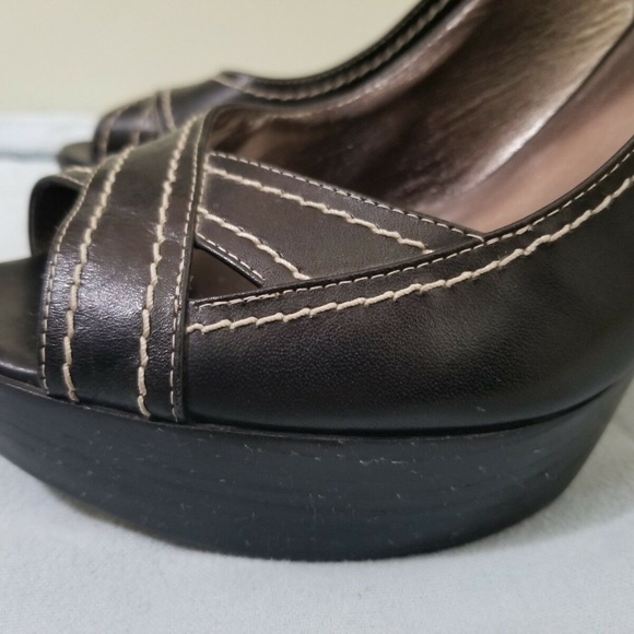 Guess Sling Back Platform Sandals - Picture 8 of 8